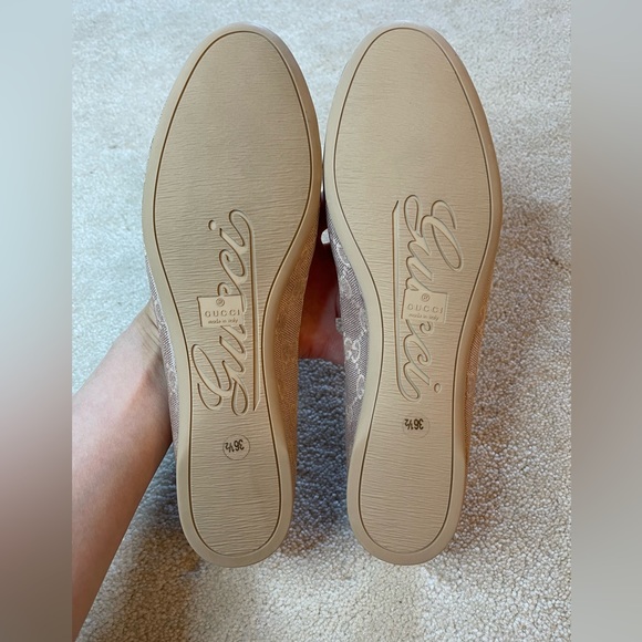 BRAND NEW Gucci flats - Picture 10 of 13